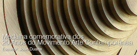 Medalha comemorativa dos 20 anos do movimento de arte contemporanea