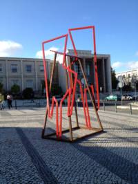 Instalação urbana “FATAL À MESA” no âmbito da 13ª Edição FATAL – 2012